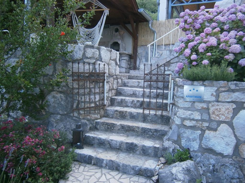 Studios Peric Ilha Ilha Sveti Stefan Exterior foto